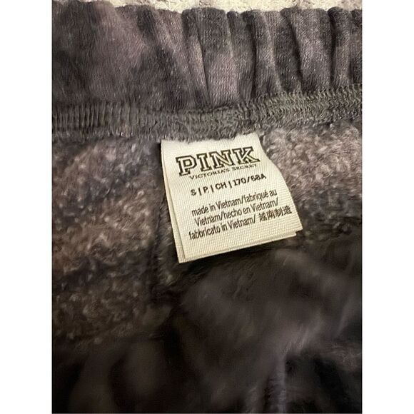 VS pink grey leopard knit sweatsuit set tracksuit- joggers & crewneck small - Picture 10 of 12